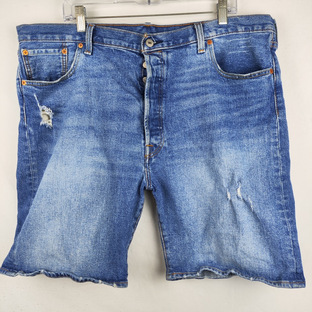 Levis 501 Shorts Mens 42 Blue Denim Classic Fit Distressed 5 Pocket Bermuda